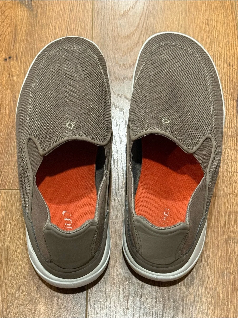 Olukai Nohea Pae Mens Size 10.5 Mustang Brown Comfort Slip On Loafers